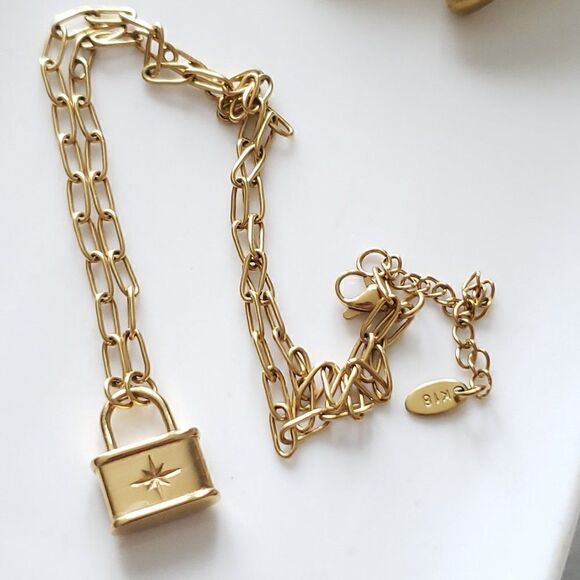 New! FP What A Star Lock Necklace - Picture 5 of 10